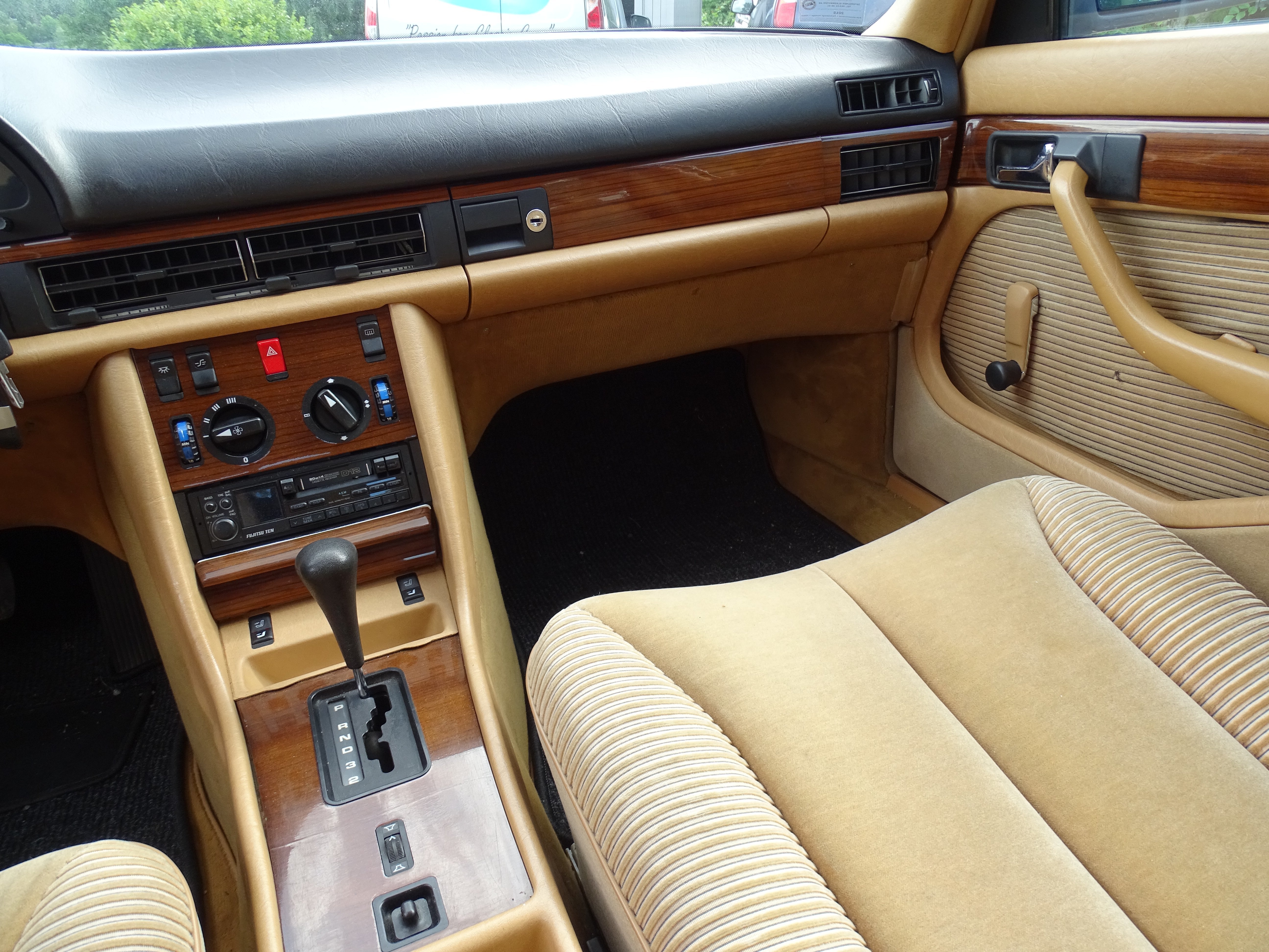 Vehicle Image 39