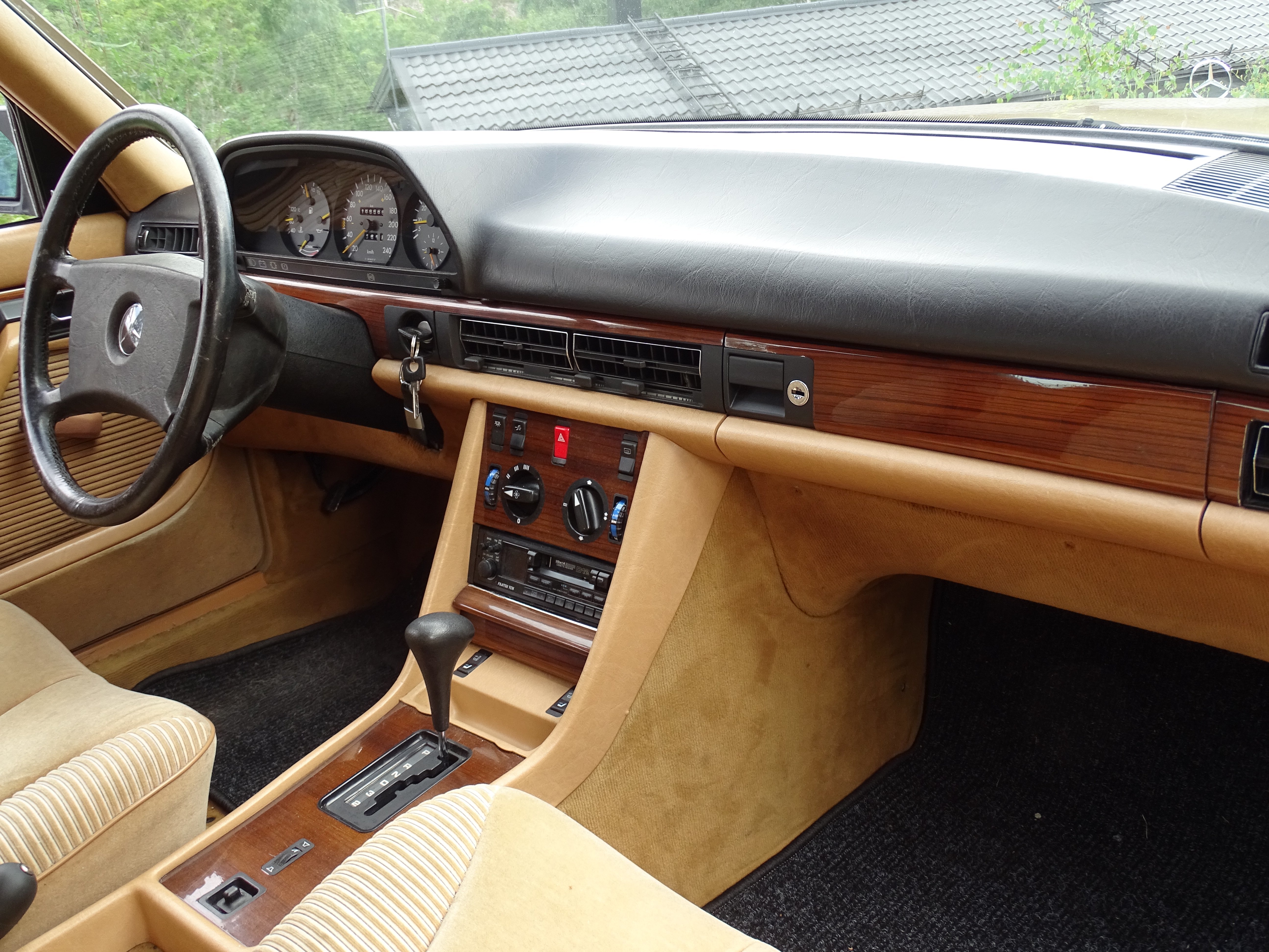 Vehicle Image 40