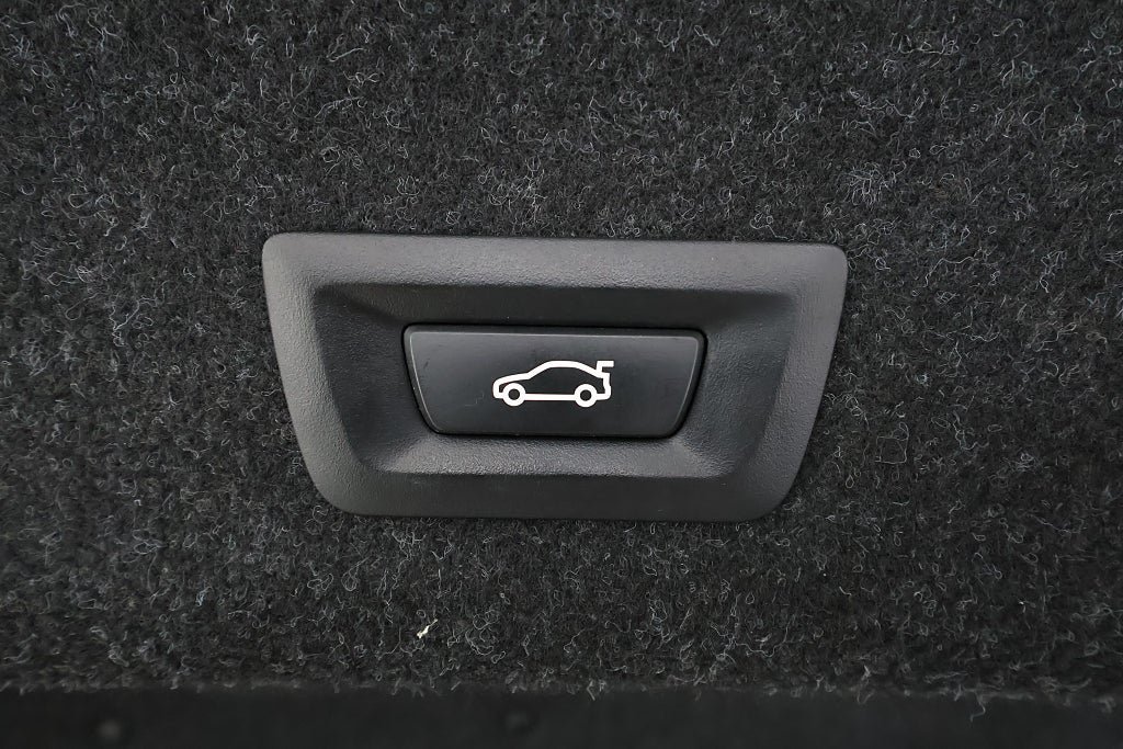 Vehicle Image 27