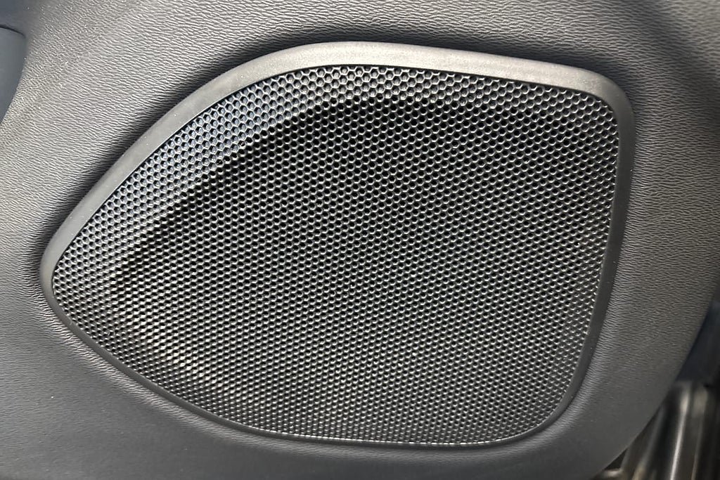 Vehicle Image 22