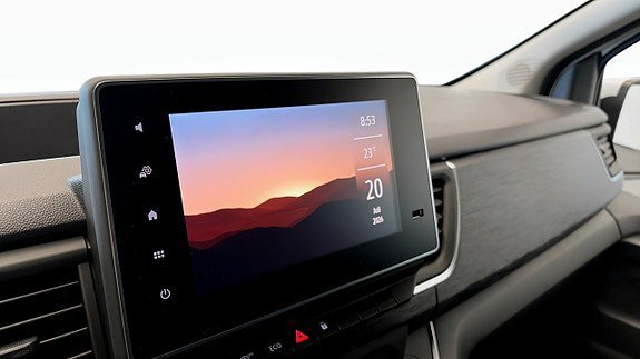 Vehicle Image 16