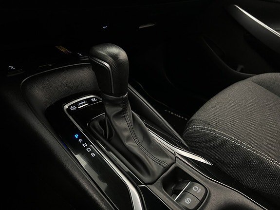 Vehicle Image 22