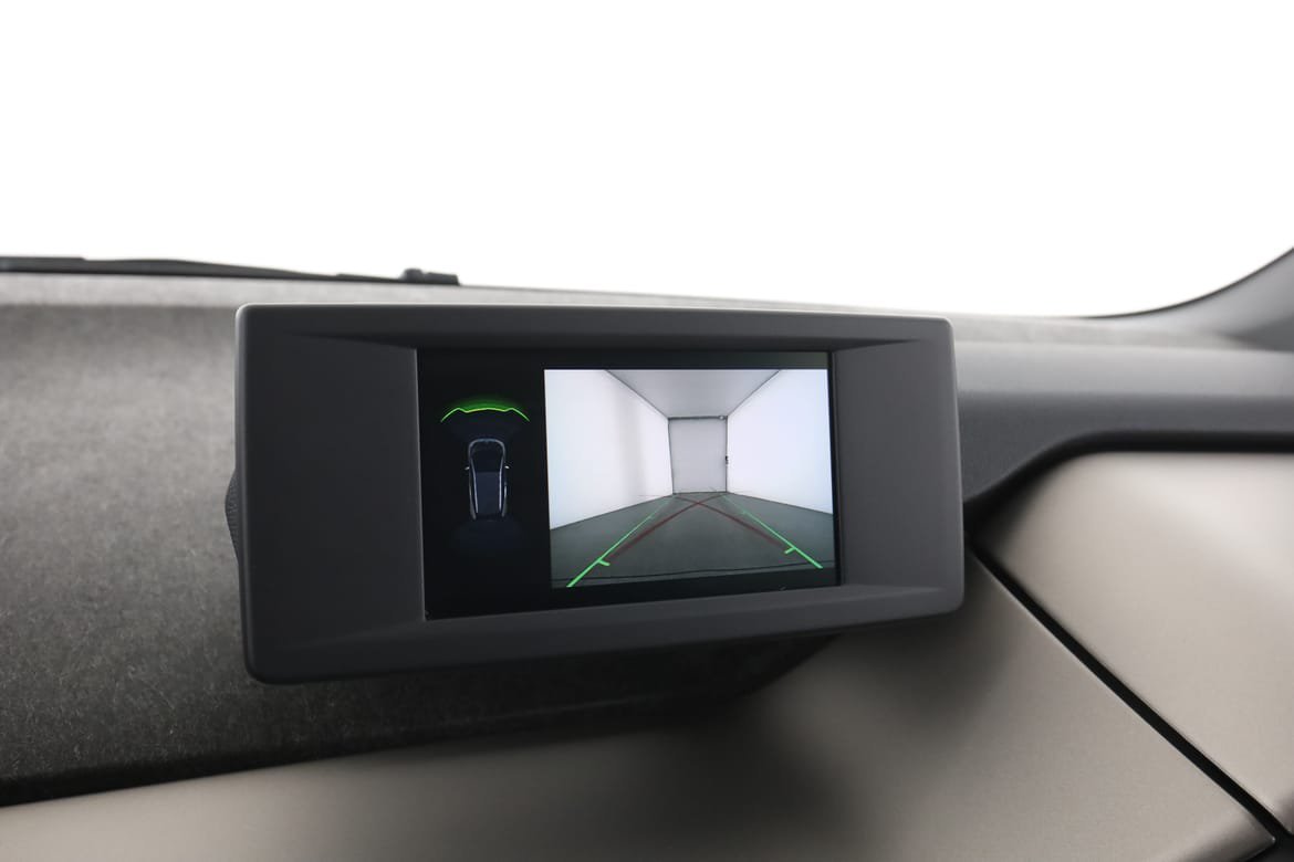 Vehicle Image 23