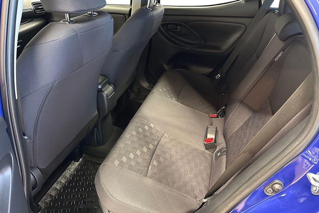 Vehicle Image 13