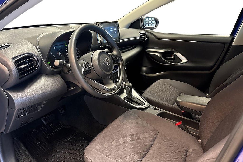 Vehicle Image 14