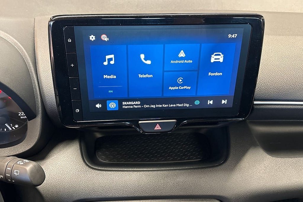 Vehicle Image 15