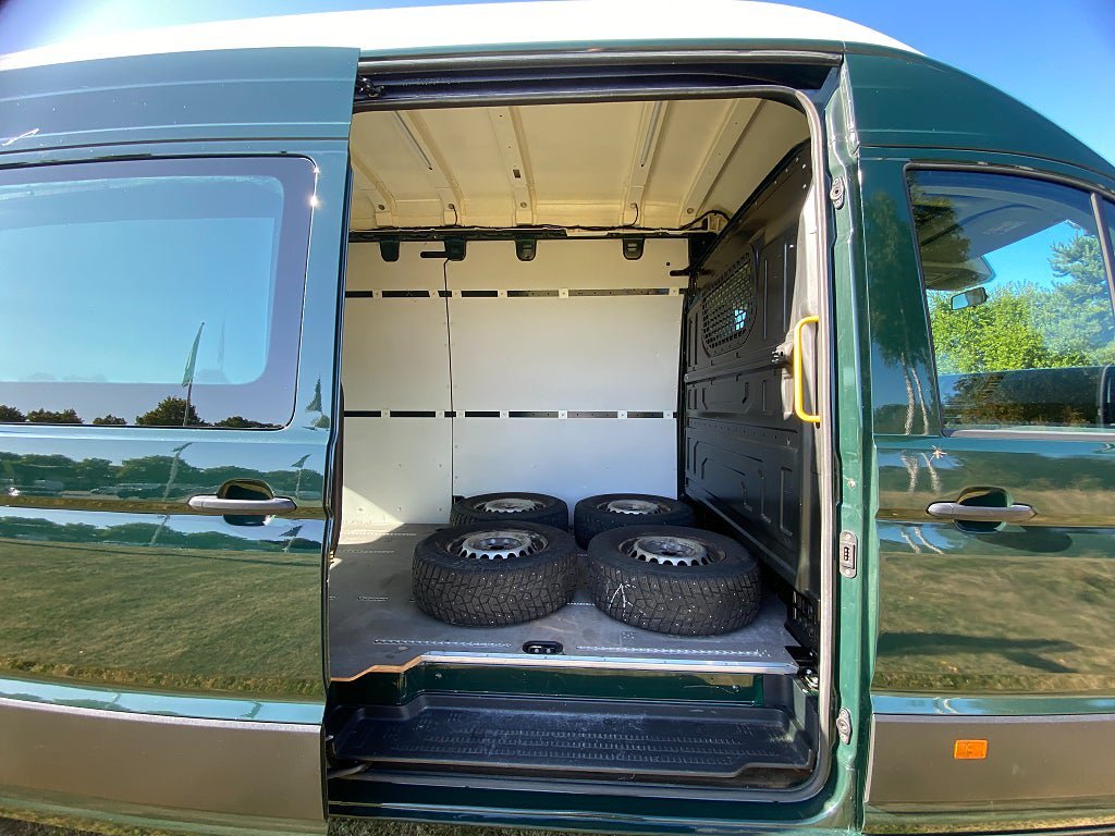Vehicle Image 13