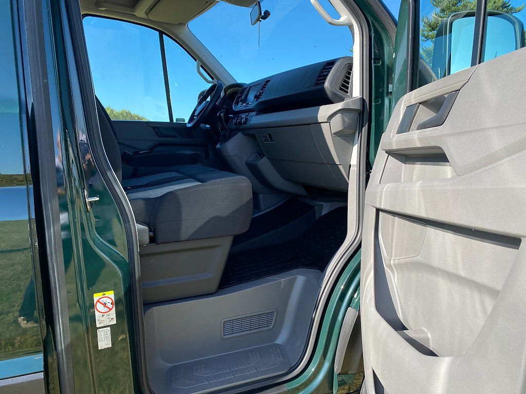 Vehicle Image 17