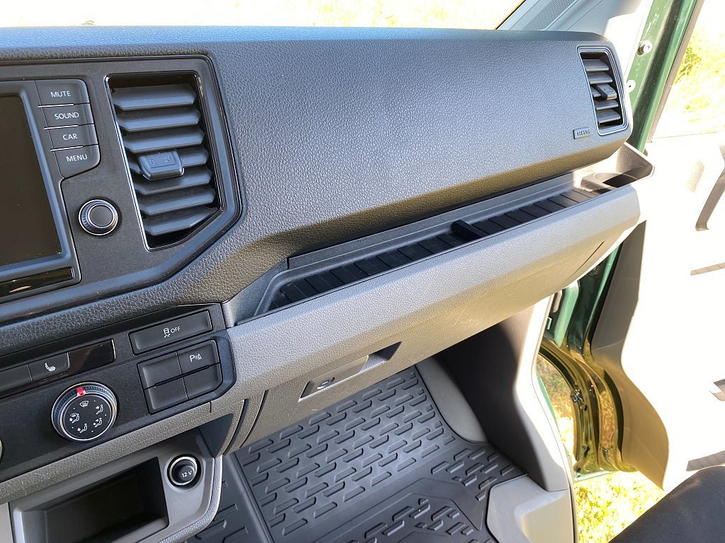 Vehicle Image 26