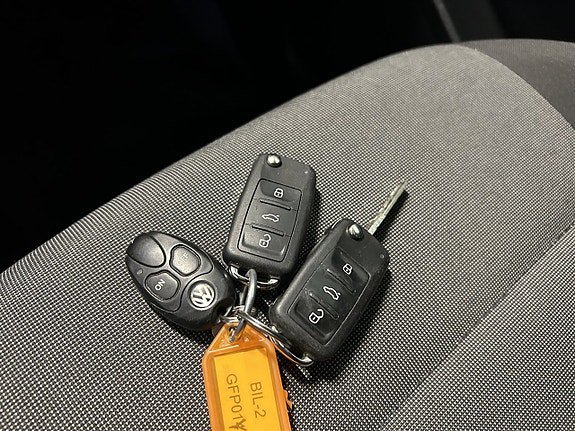 Vehicle Image 20