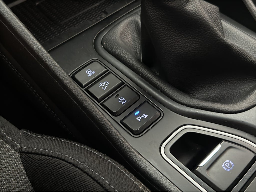 Vehicle Image 24