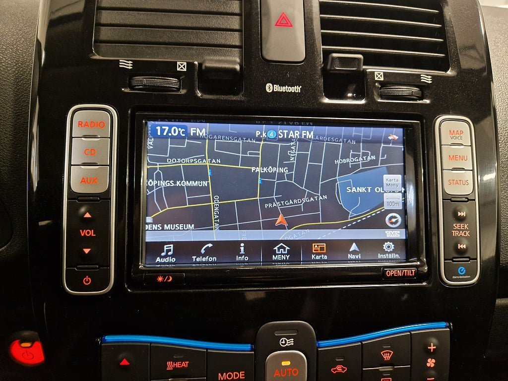 Vehicle Image 16