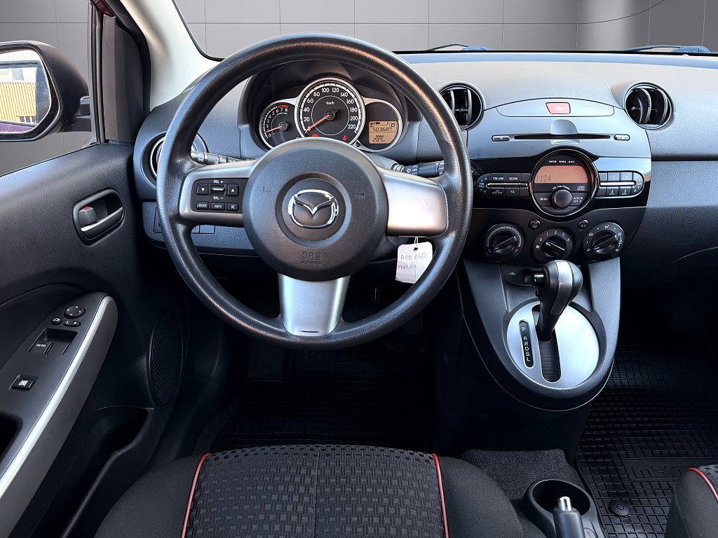 Vehicle Image 10