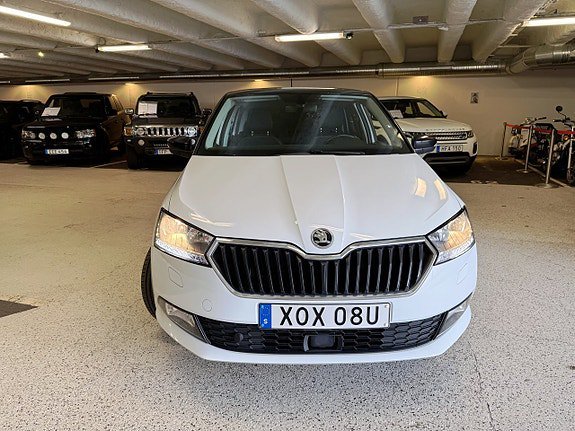 Vehicle Image 7