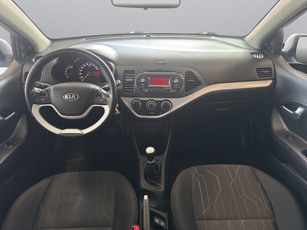 Vehicle Image 12