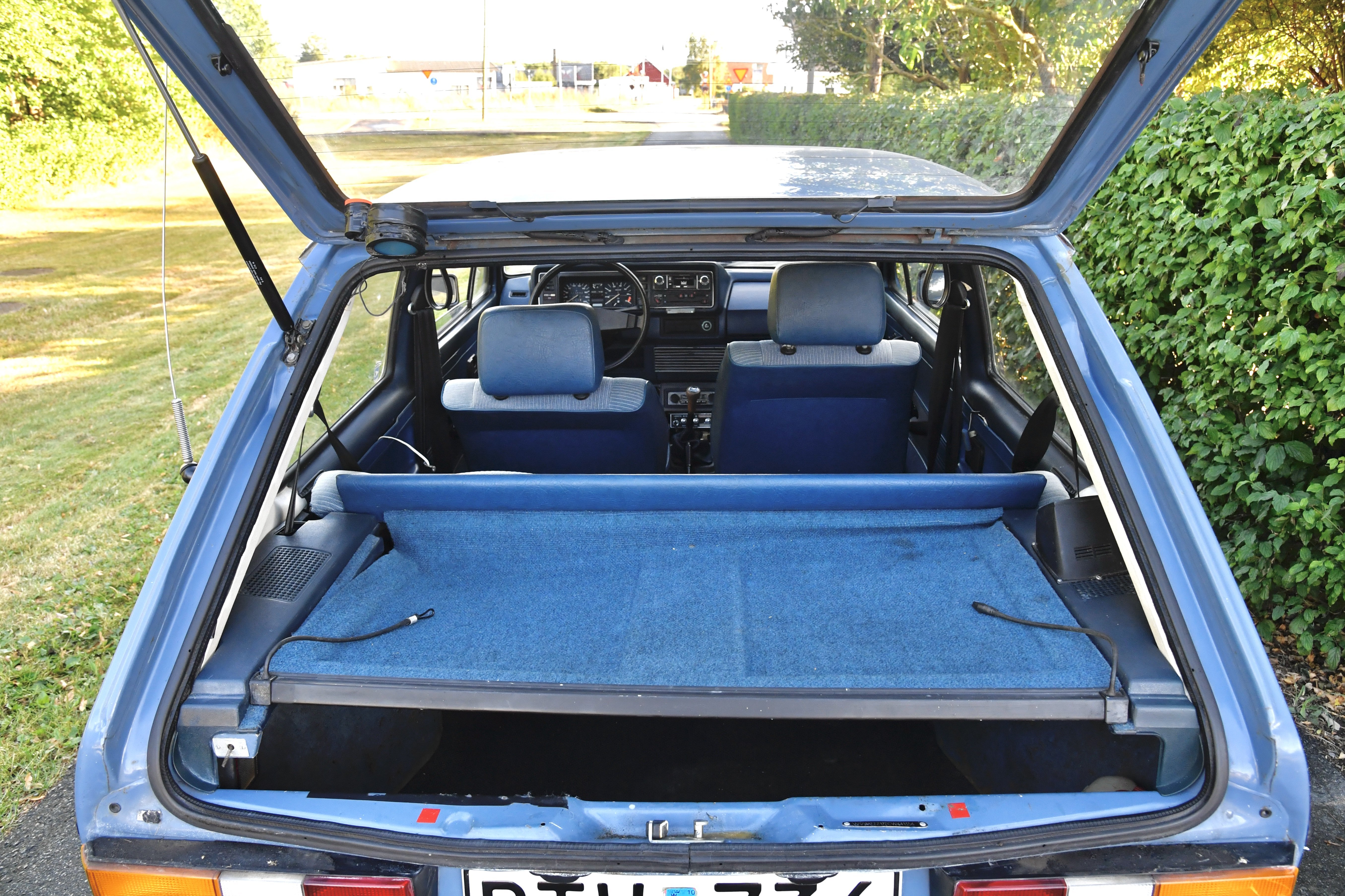 Vehicle Image 36