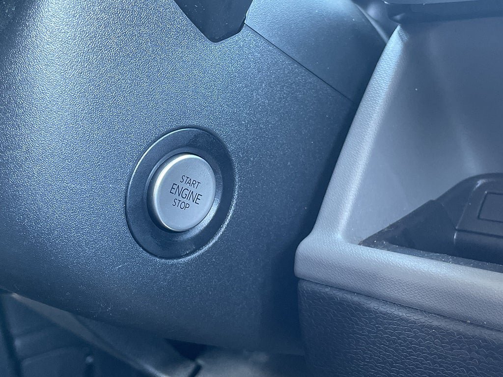 Vehicle Image 26