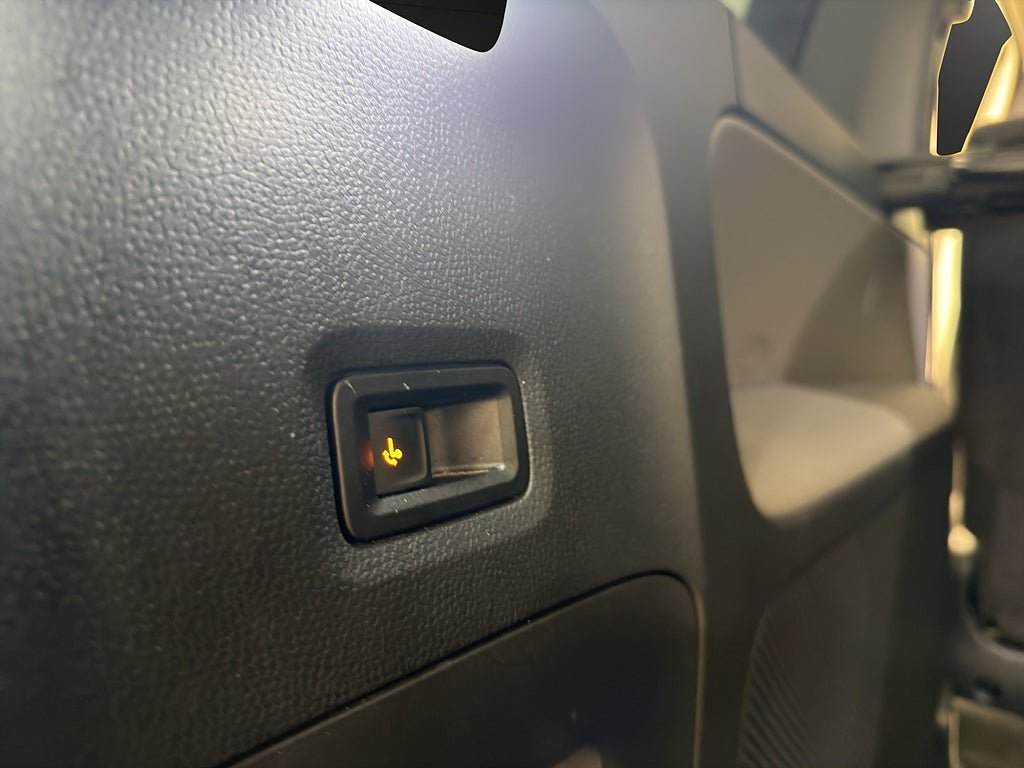 Vehicle Image 36