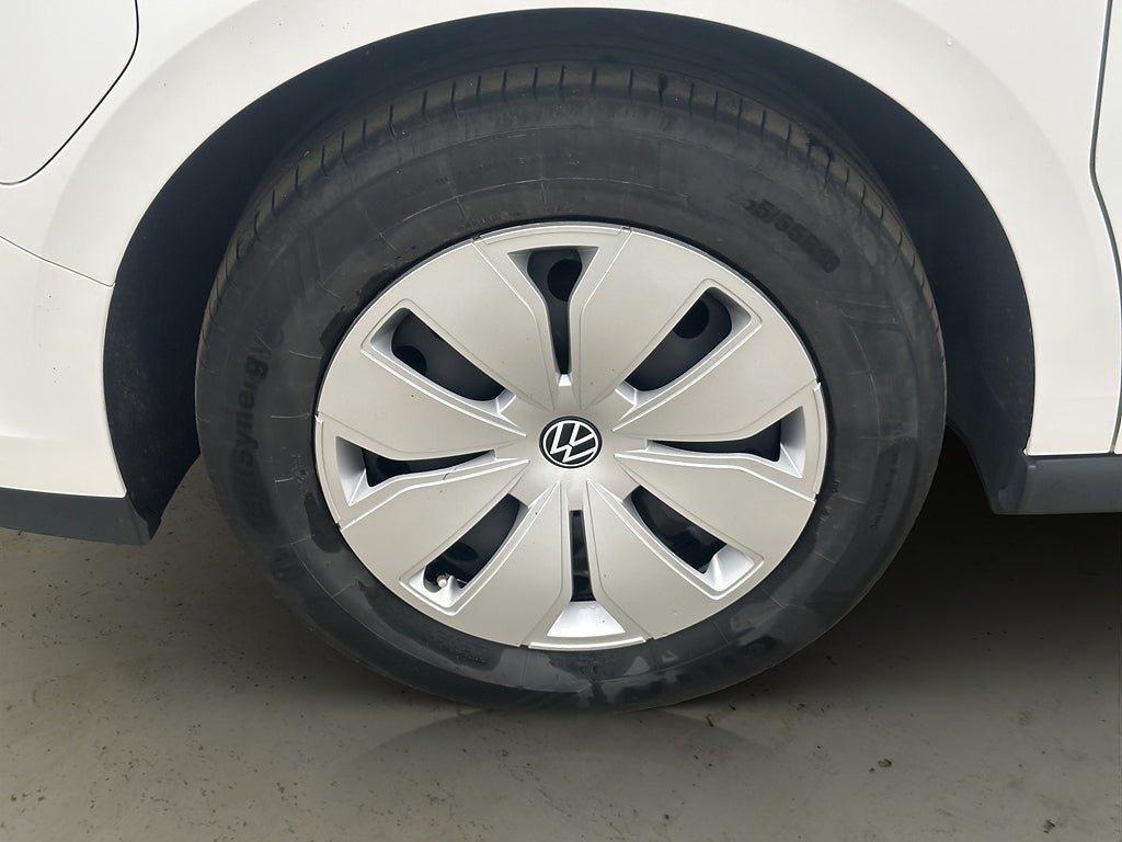 Vehicle Image 33
