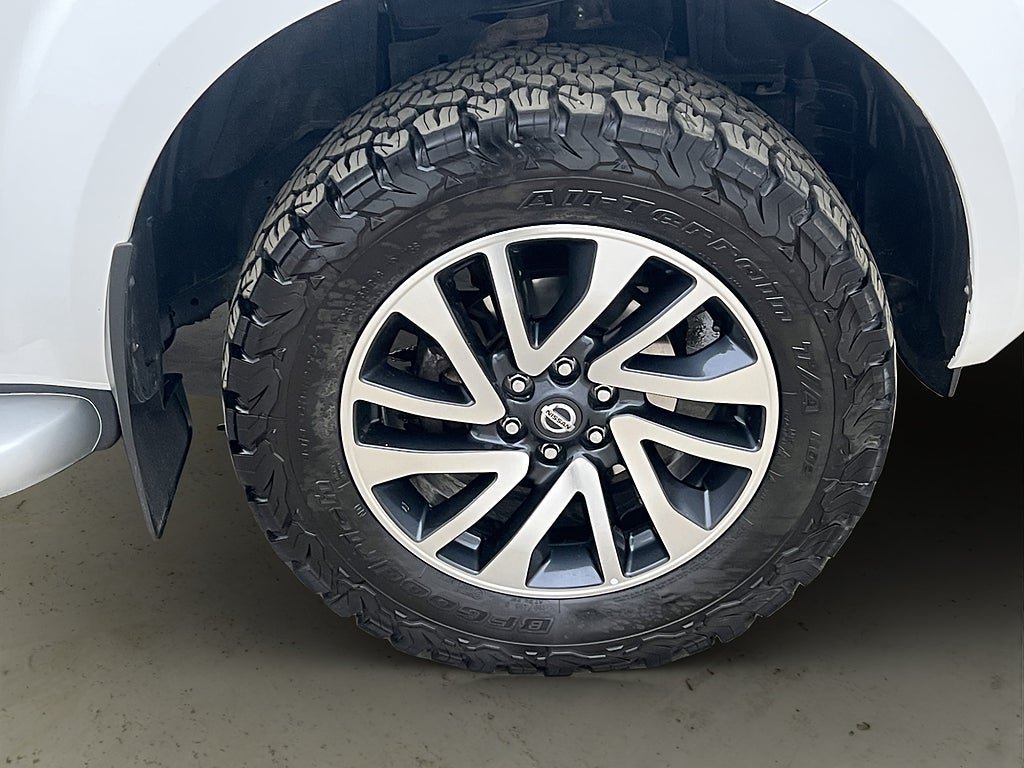 Vehicle Image 38