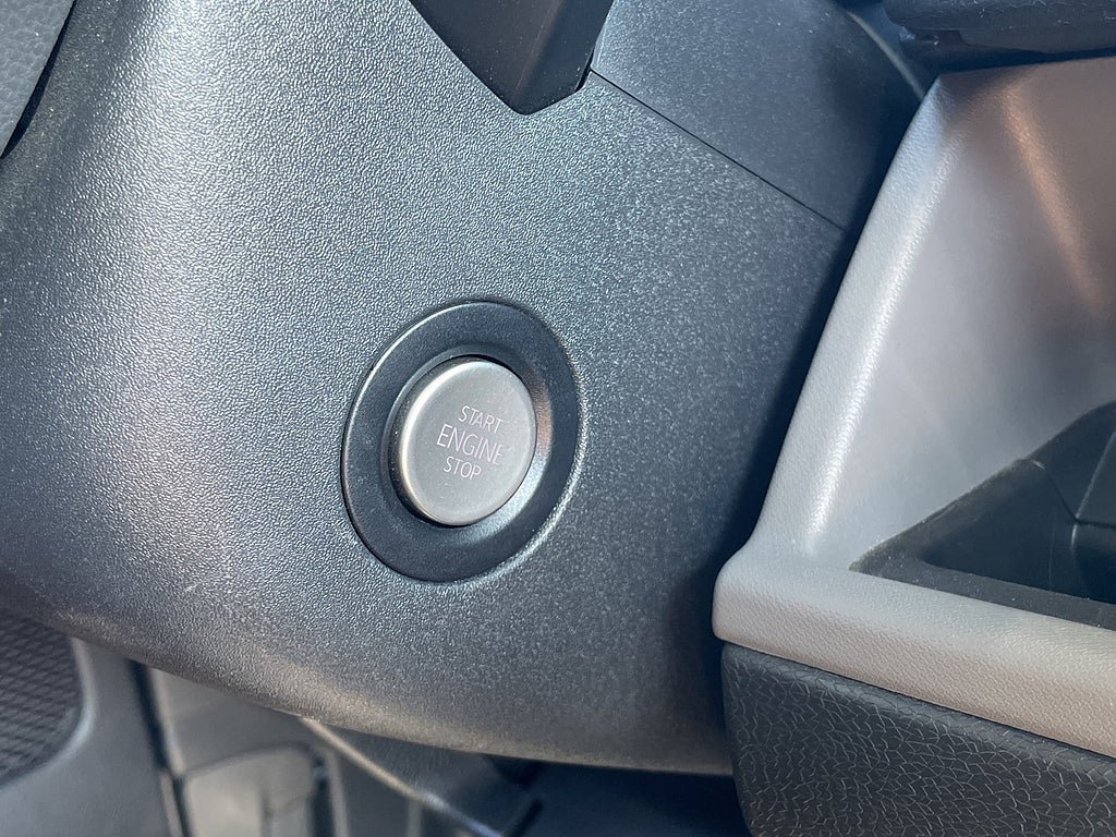 Vehicle Image 27