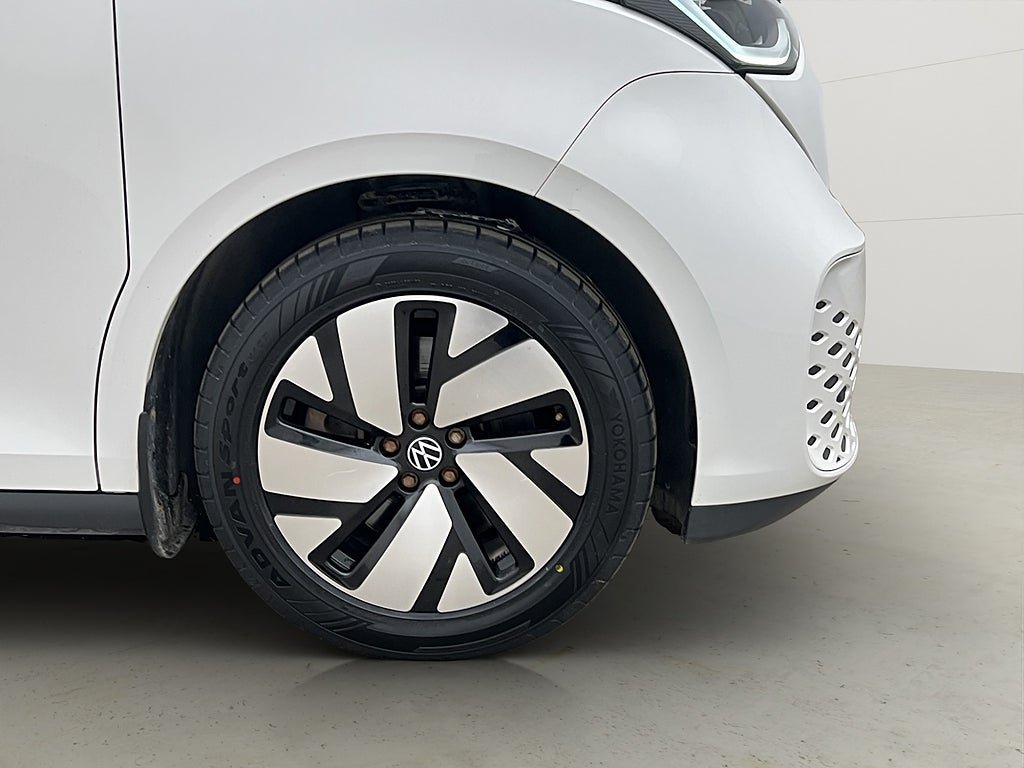 Vehicle Image 38