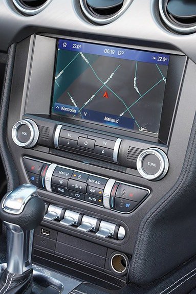 Vehicle Image 21