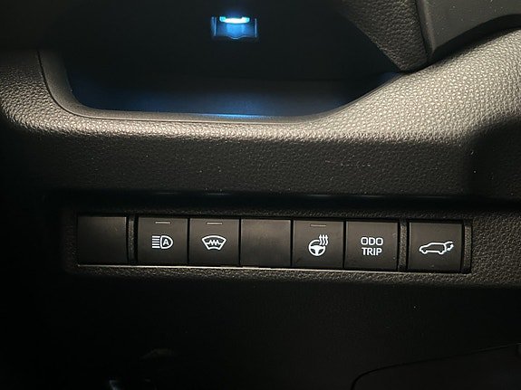 Vehicle Image 26