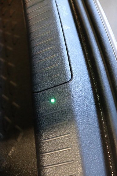 Vehicle Image 8