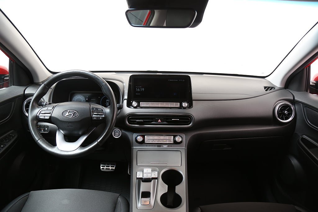 Vehicle Image 17