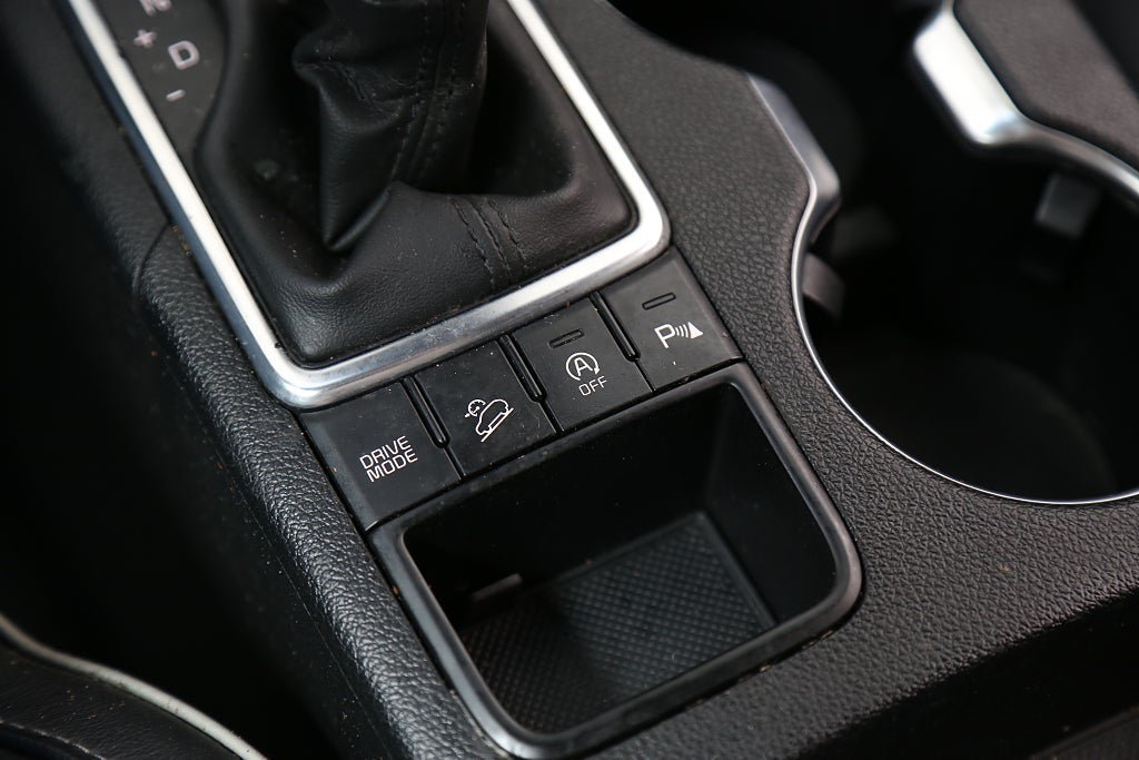 Vehicle Image 22
