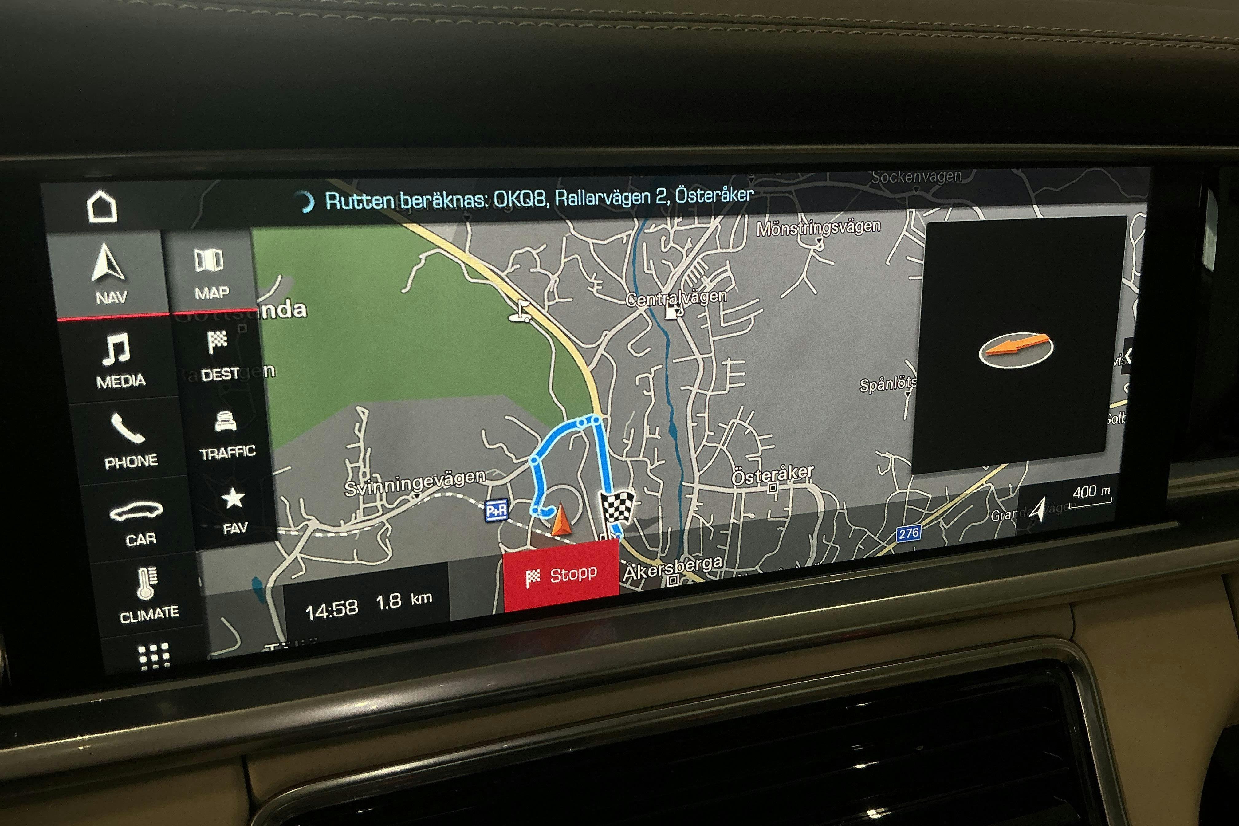 Vehicle Image 11