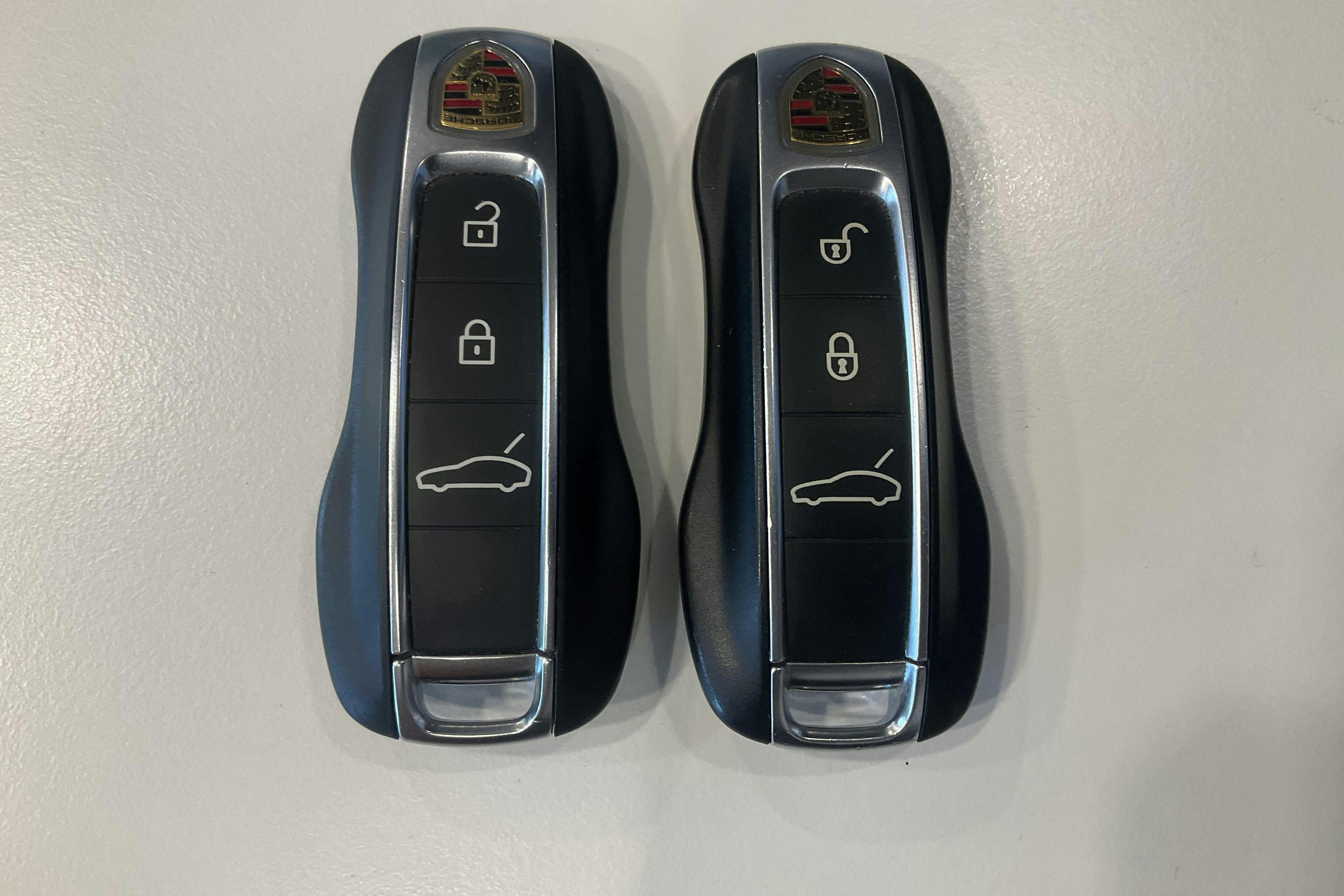 Vehicle Image 22