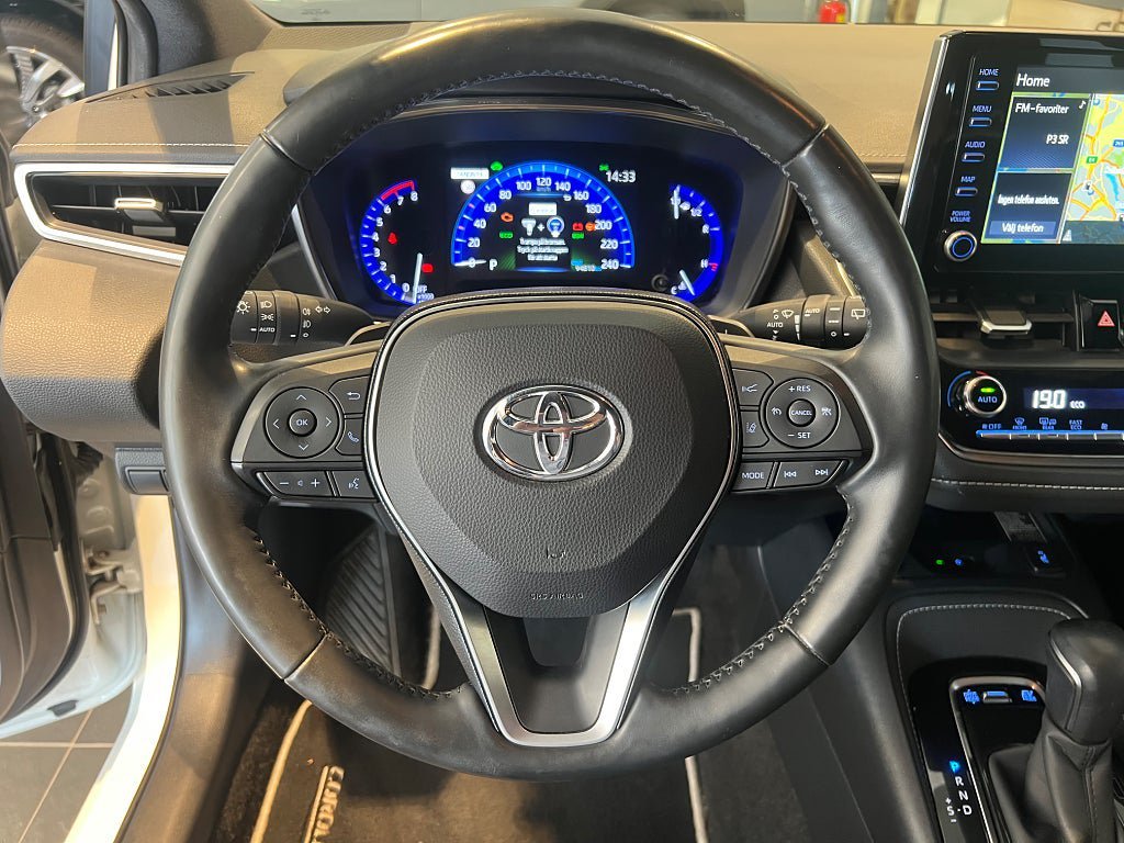 Vehicle Image 9