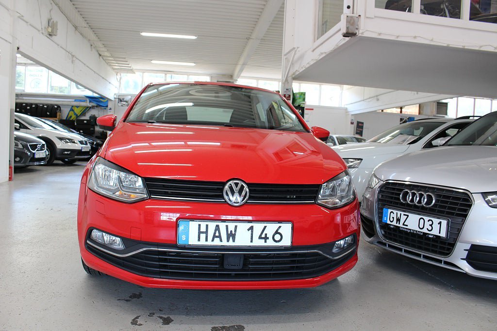 Vehicle Image 9