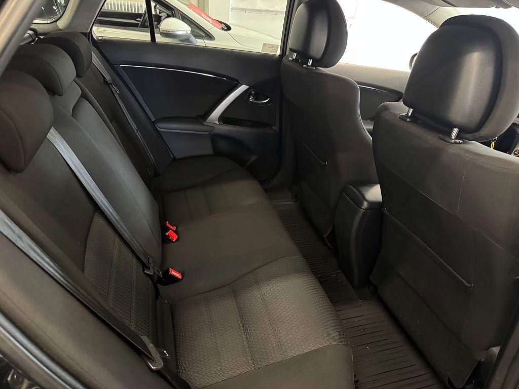 Vehicle Image 18