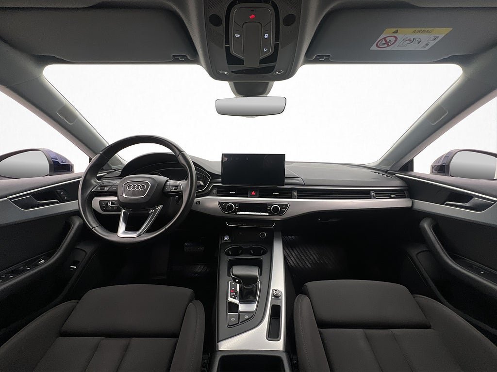 Vehicle Image 14