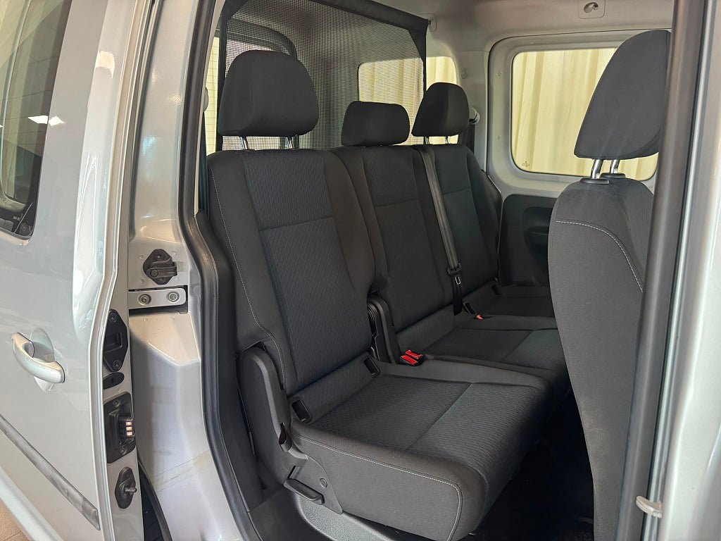 Vehicle Image 18