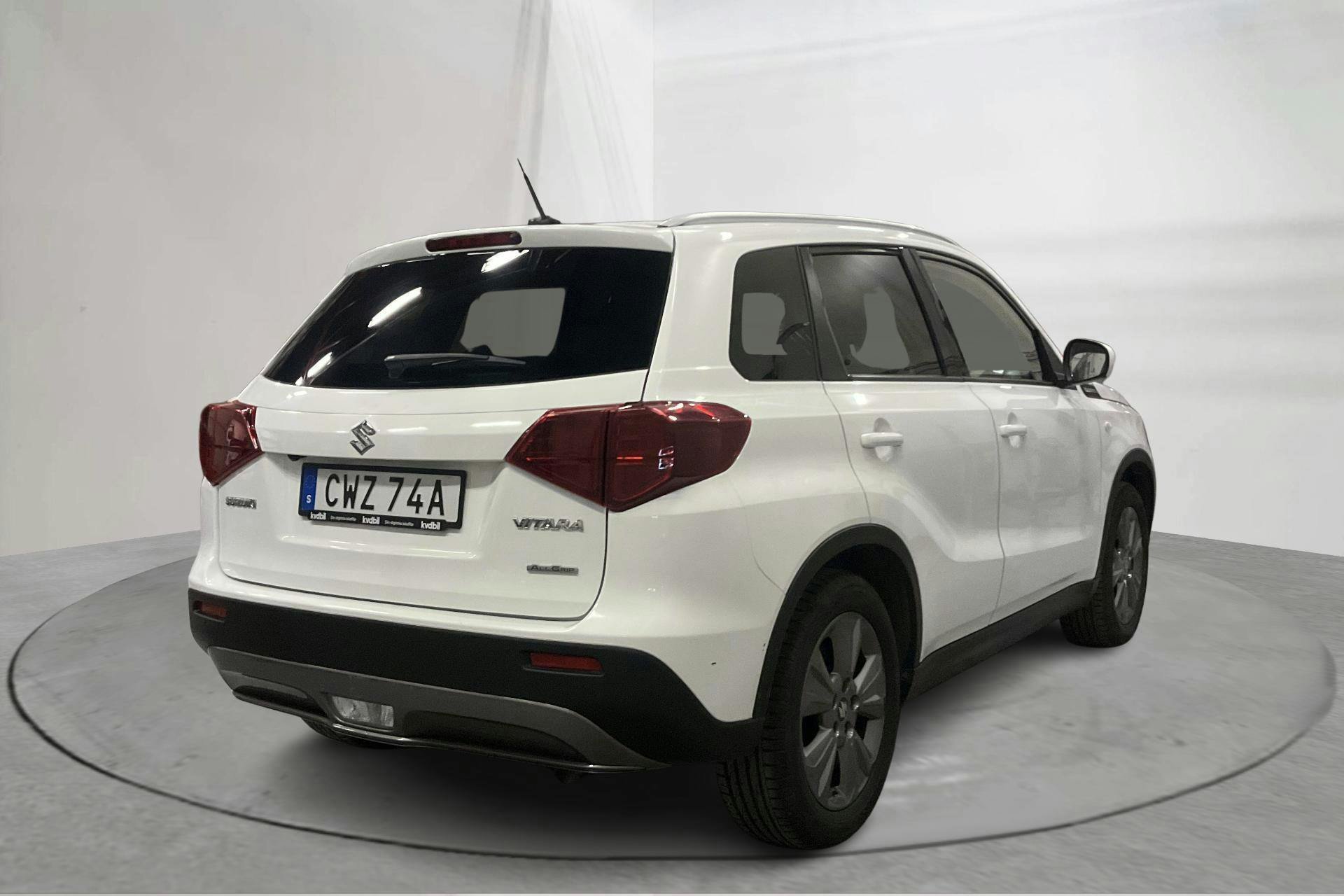 Vehicle Image 3