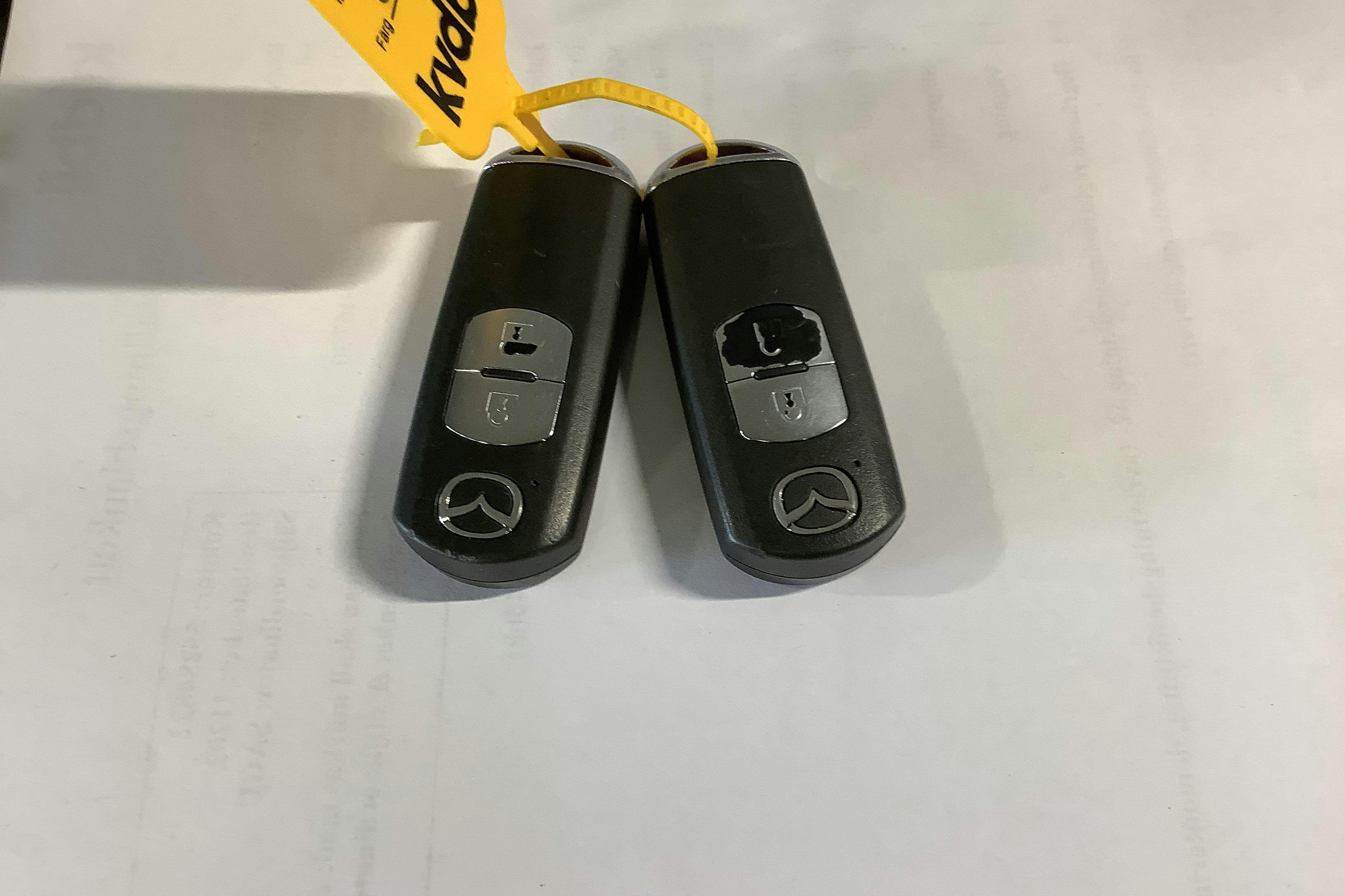 Vehicle Image 12