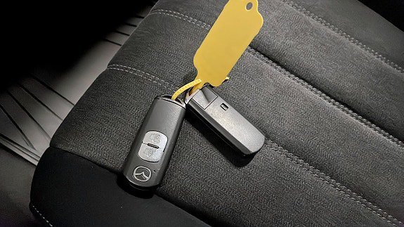 Vehicle Image 11