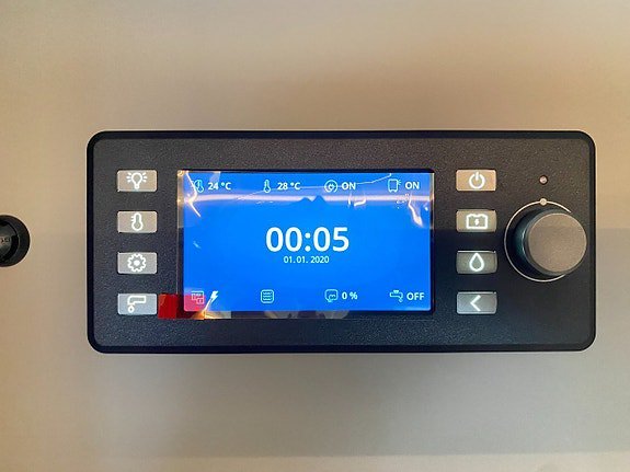 Vehicle Image 22
