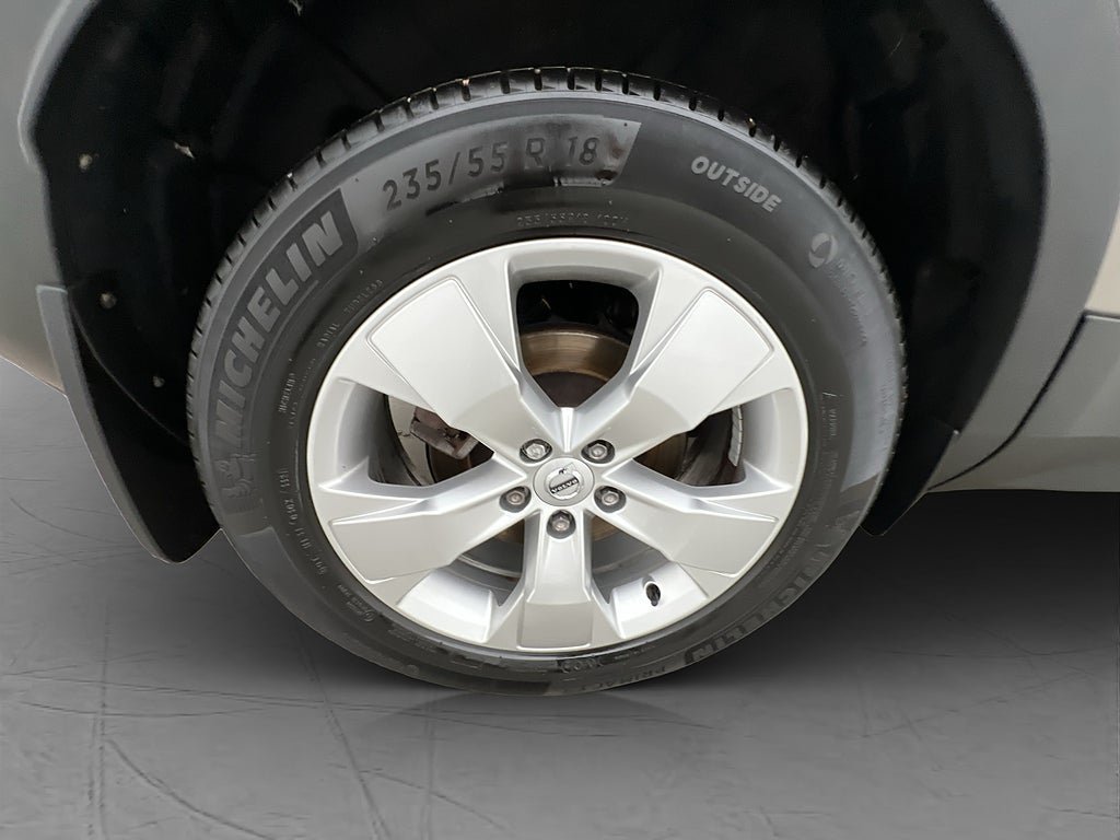 Vehicle Image 37