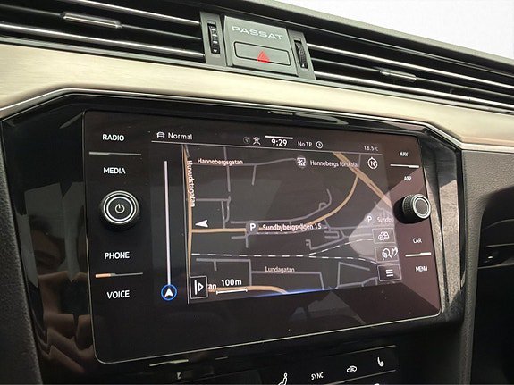 Vehicle Image 17