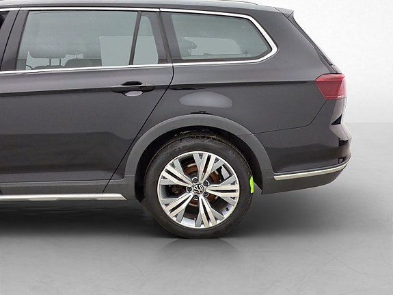 Vehicle Image 34