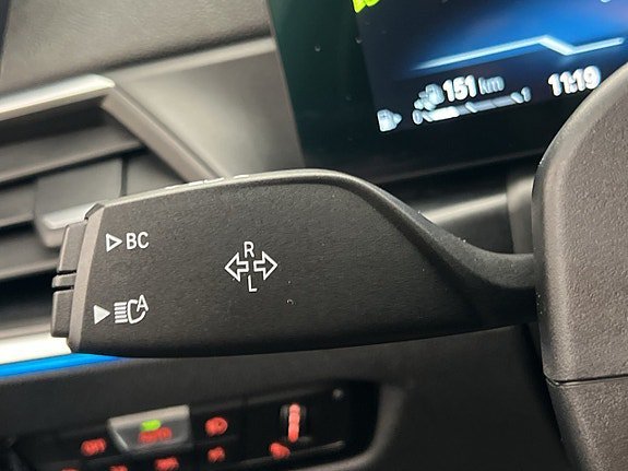 Vehicle Image 34