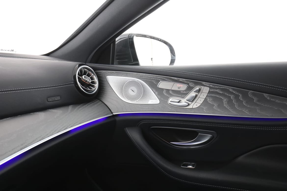 Vehicle Image 40