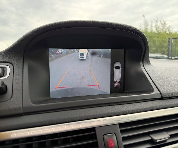 Vehicle Image 27