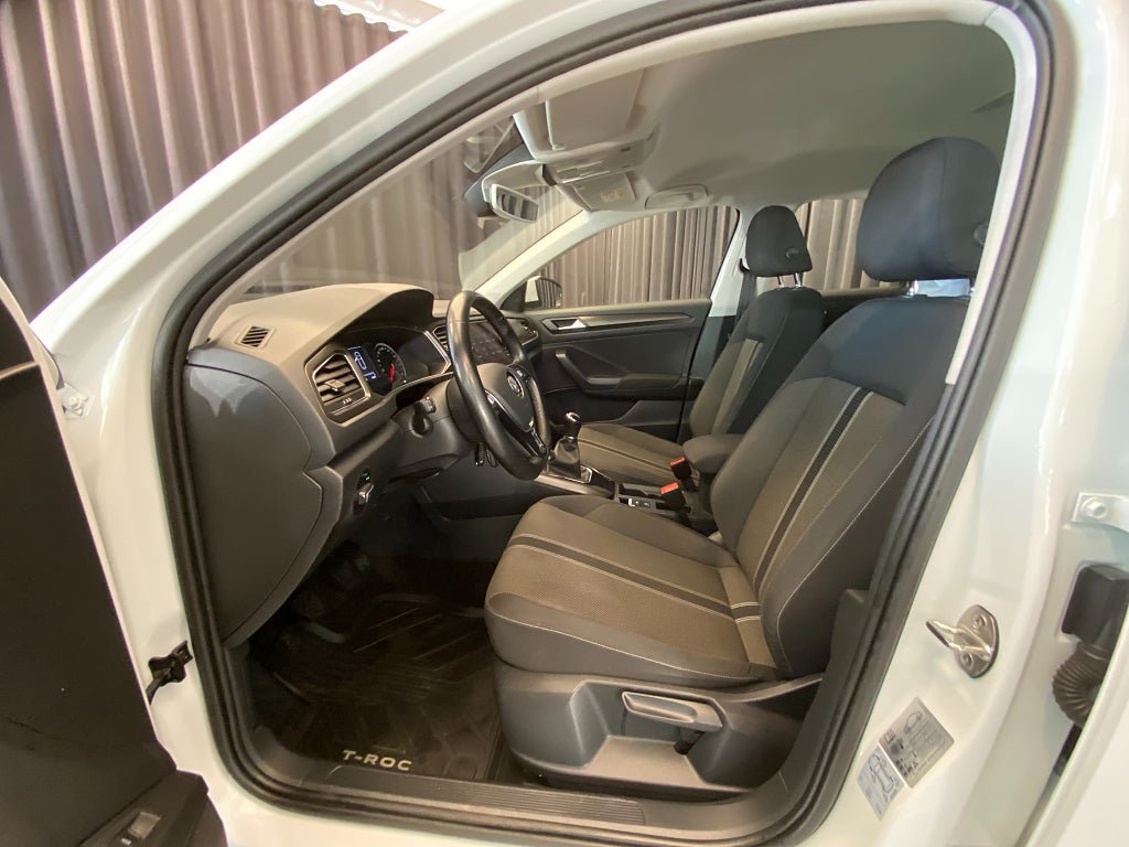 Vehicle Image 37