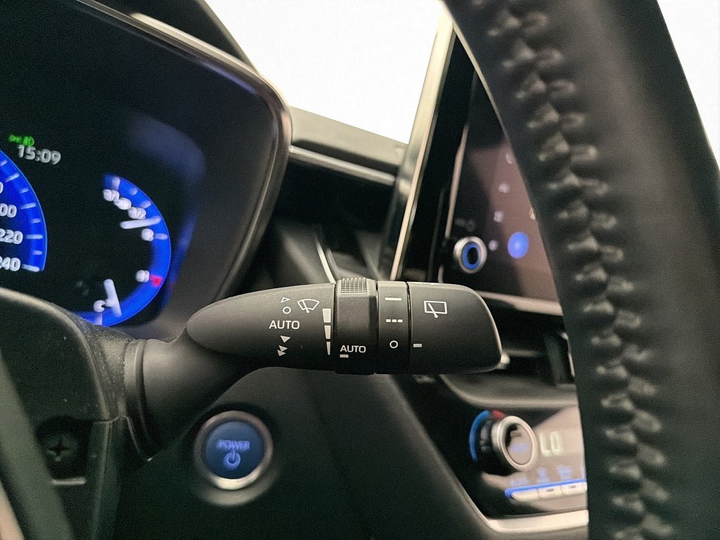 Vehicle Image 17